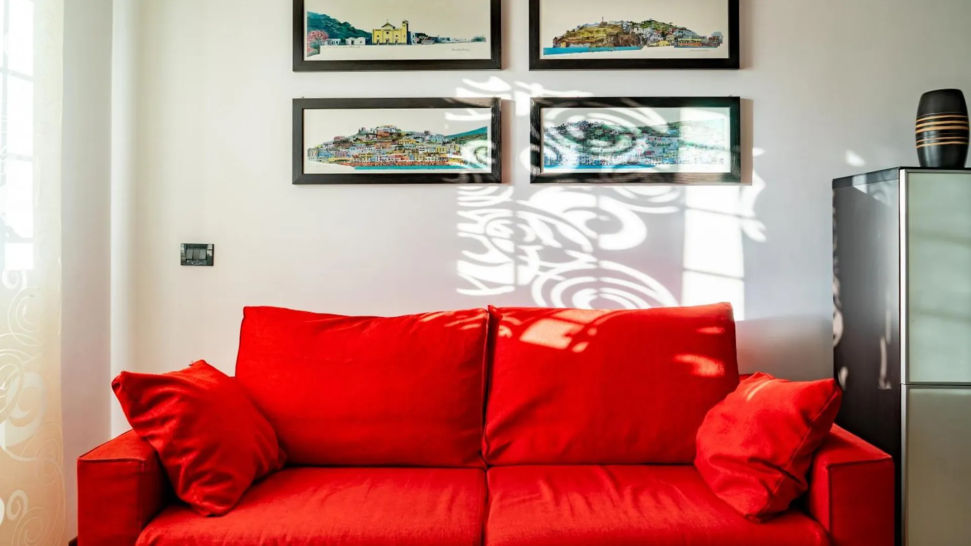 Comfortable, Wide And Cozy Apartment Rome