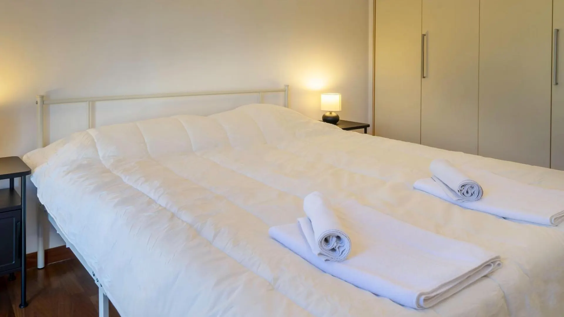 Comfortable, Wide And Cozy Apartment Rome