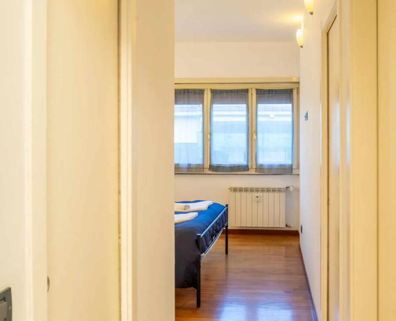 Comfortable, Wide And Cozy Apartment Rome Italy